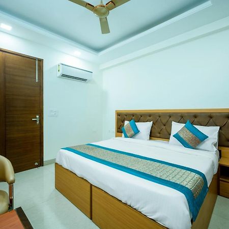 The Palms Inn I Near Medanta Medicity I Sec-38 คูร์เคาน์ ภายนอก รูปภาพ
